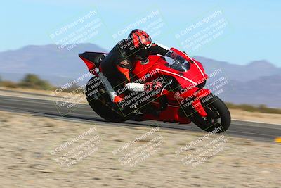 media/Jan-13-2024-SoCal Trackdays (Sat) [[9c032fe5aa]]/Turn 14 Inside (150pm)/